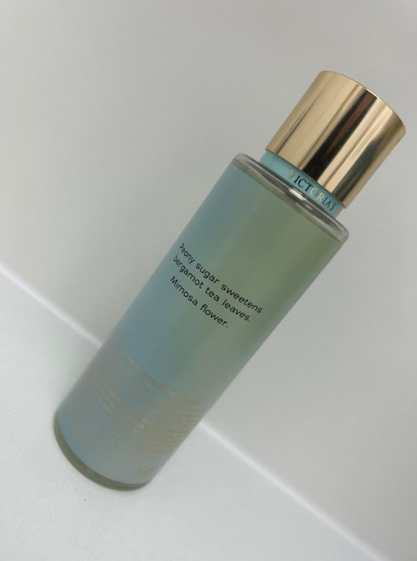 Victoria’s Secret - Petal Plush Clouds Fragrance Body Mist 250ml | BRAND NEW